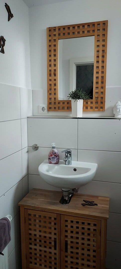 Prodej domu 125 m², pozemek 142 m², Feucht, Bavorsko Prodej domu 125 m², pozemek 142 m², Feucht, Bavorsko