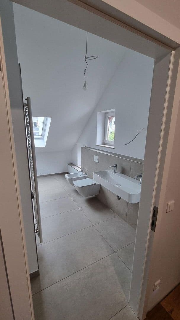 Pronájem bytu 3+1 86 m², Schlüchtern, Hessen Pronájem bytu 3+1 86 m², Schlüchtern, Hessen