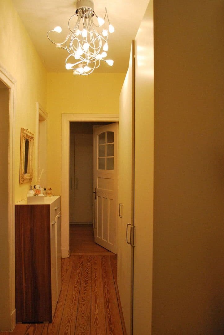 Prodej bytu 3+1 70 m², Hamburg, Hamburg Prodej bytu 3+1 70 m², Hamburg, Hamburg