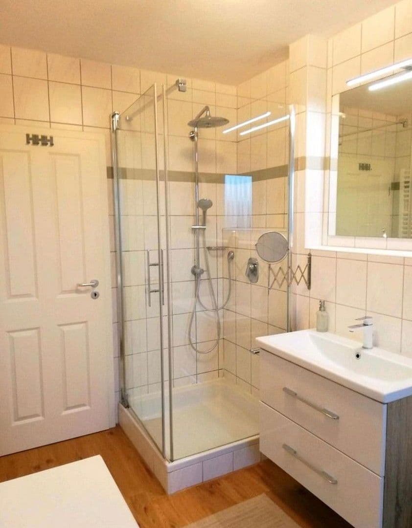 Prodej bytu 3+1 120 m², Zeitlarn, Bavorsko Prodej bytu 3+1 120 m², Zeitlarn, Bavorsko