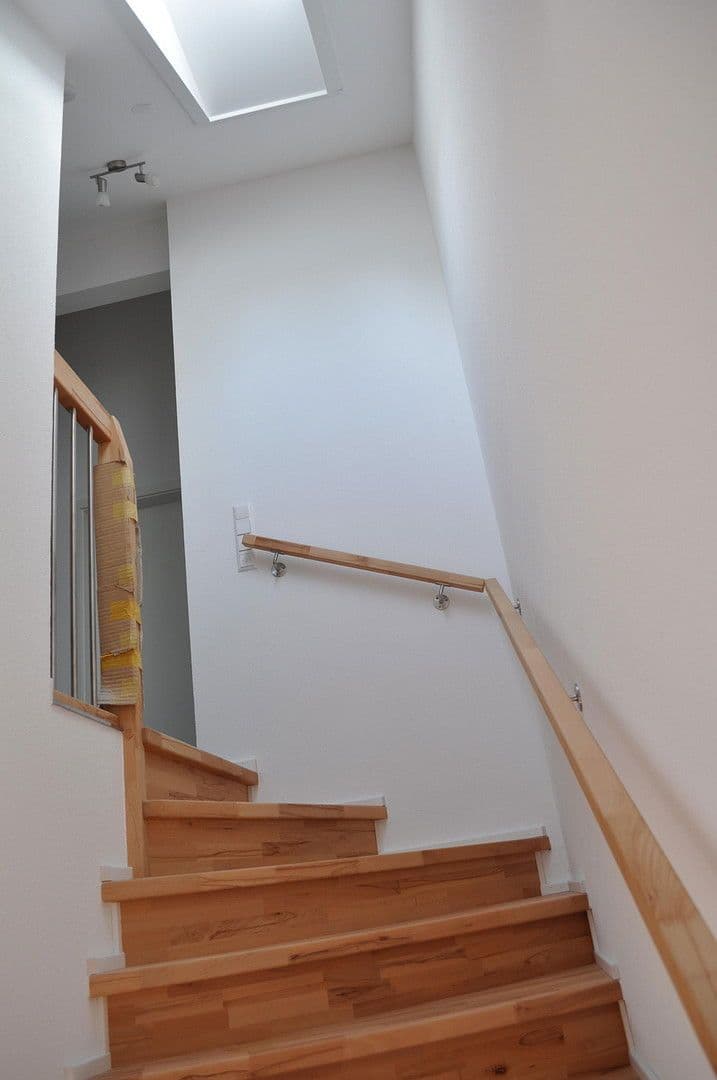 Pronájem bytu 4+kk 120 m², Wehr, Bádensko-Württembersko Pronájem bytu 4+kk 120 m², Wehr, Bádensko-Württembersko