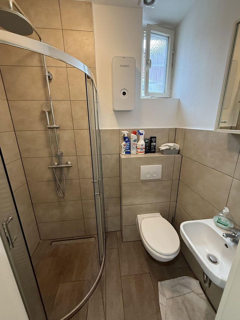 Pronájem bytu 15 m², Peter-Henlein-Straße 78, Nürnberg, Bavorsko Pronájem bytu 15 m², Peter-Henlein-Straße 78, Nürnberg, Bavorsko