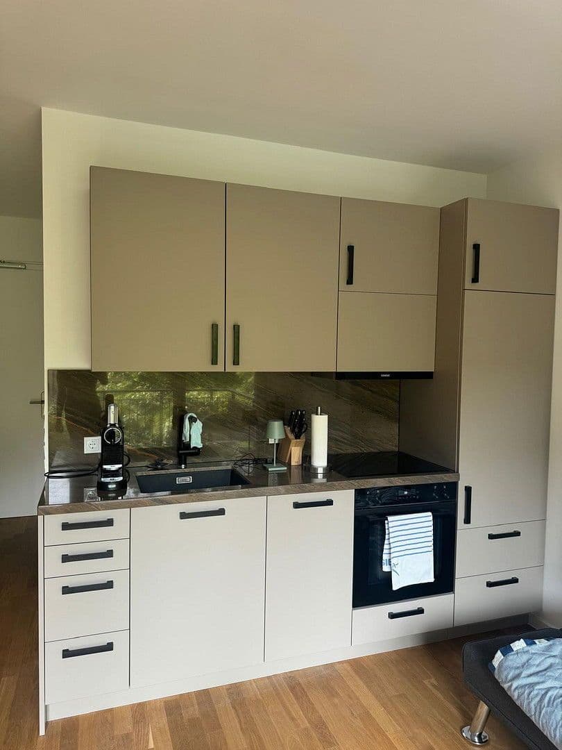 Prodej bytu 1+1 27 m², Charlottenburger Ufer 14, Berlin, Berlín Prodej bytu 1+1 27 m², Charlottenburger Ufer 14, Berlin, Berlín