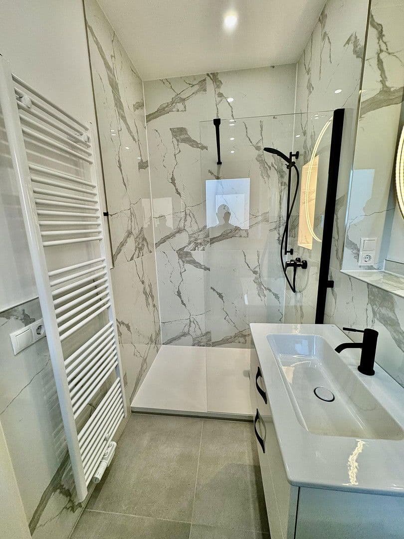 Prodej bytu 3+1 60 m², Pestalozzistraße 17, Braunschweig, Dolní Sasko Prodej bytu 3+1 60 m², Pestalozzistraße 17, Braunschweig, Dolní Sasko