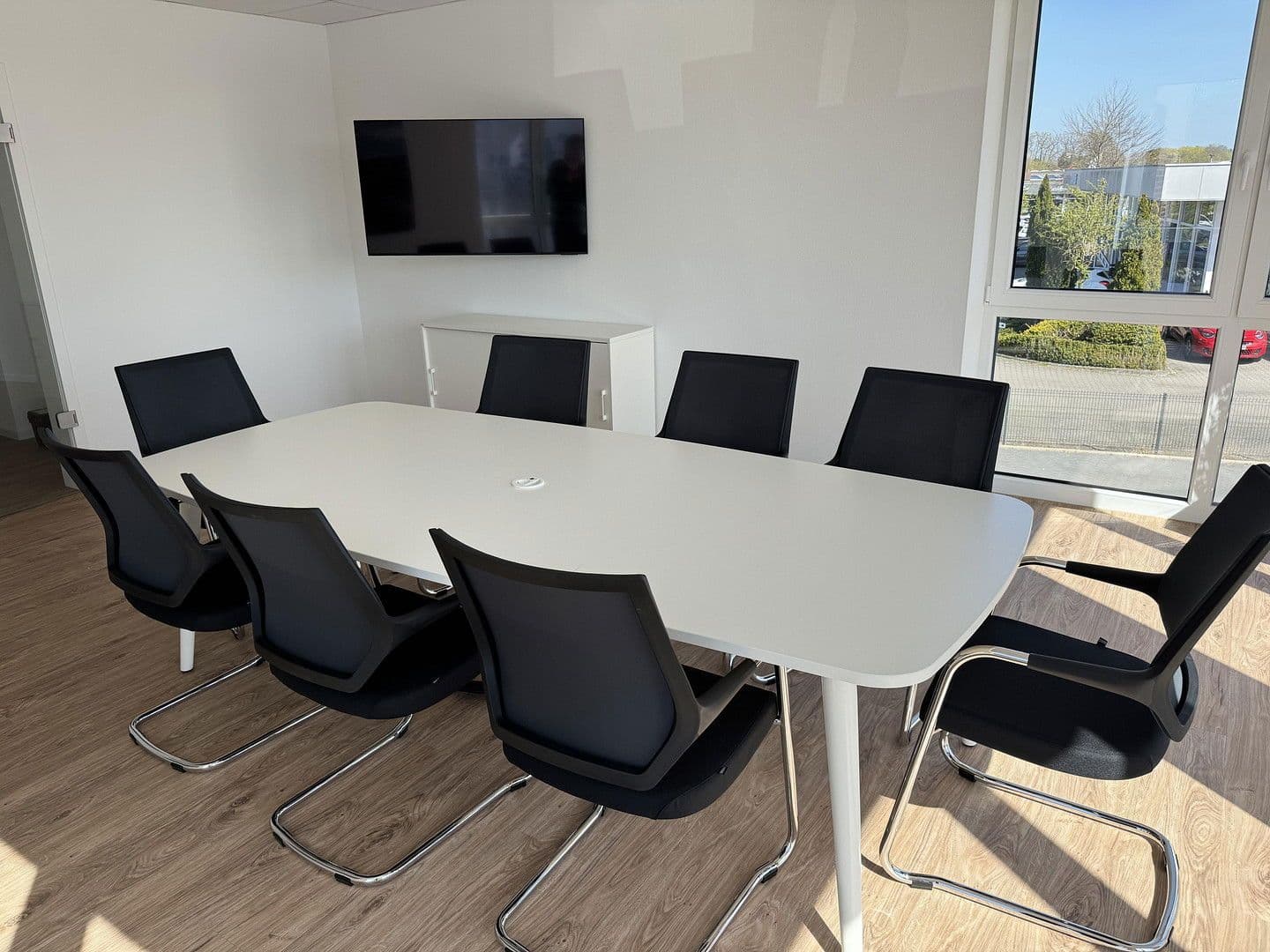 Pronájem kanceláře 27 m², Im Doorgrund 4a, Bad Zwischenahn, Dolní Sasko Pronájem kanceláře 27 m², Im Doorgrund 4a, Bad Zwischenahn, Dolní Sasko