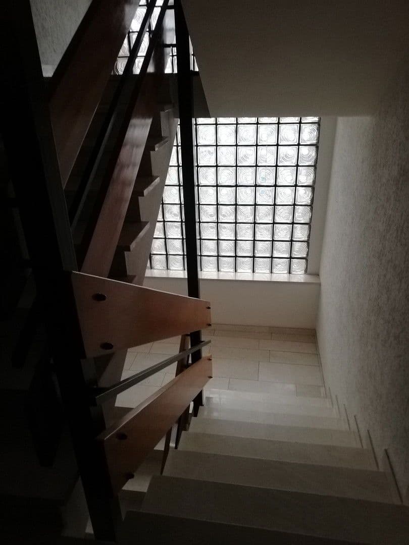 Pronájem bytu 3+1 82 m², Düren, Severní Porýní-Vestfálsko Pronájem bytu 3+1 82 m², Düren, Severní Porýní-Vestfálsko