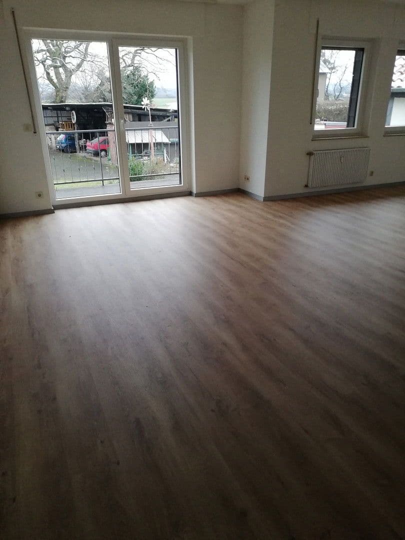 Pronájem bytu 3+1 82 m², Düren, Severní Porýní-Vestfálsko Pronájem bytu 3+1 82 m², Düren, Severní Porýní-Vestfálsko