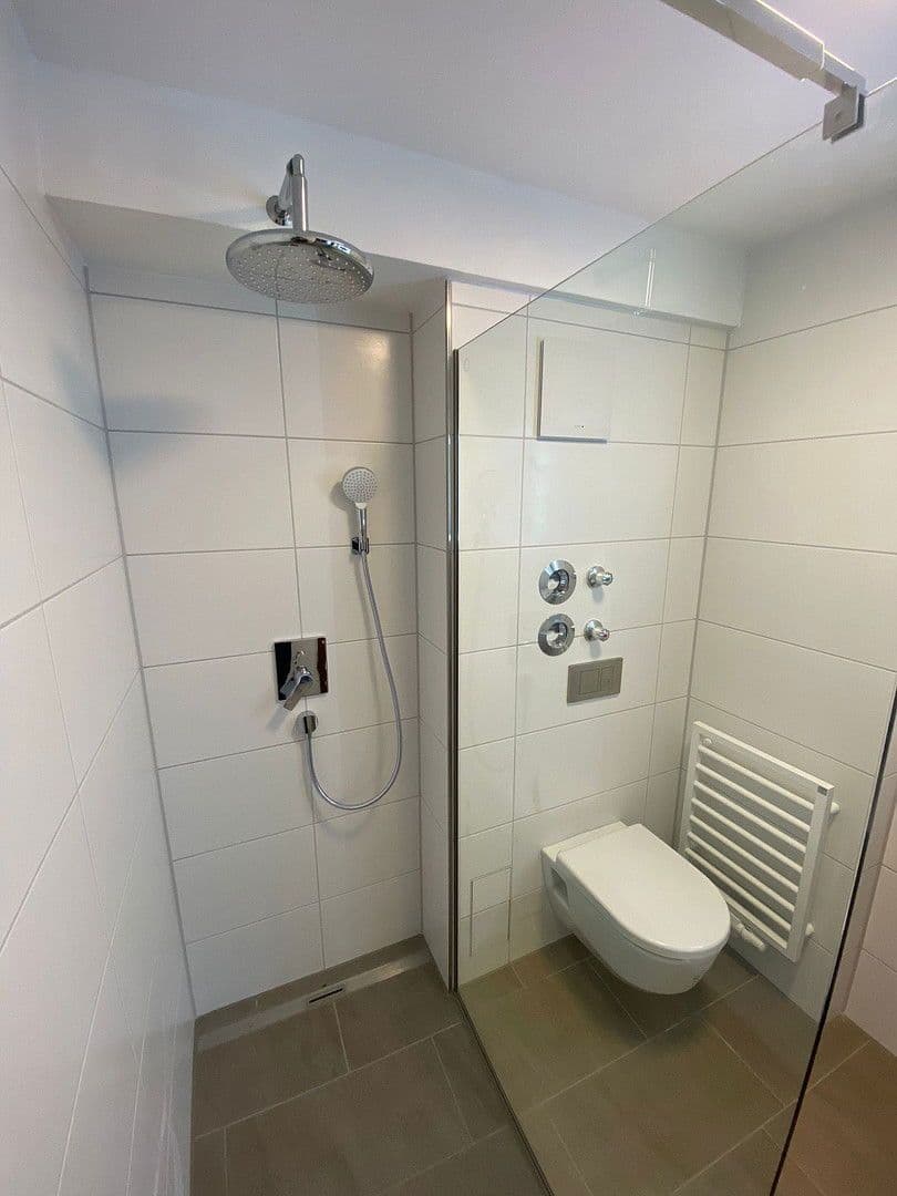 Pronájem bytu 2+1 46 m², Jakobstrasse, Nürtingen, Bádensko-Württembersko Pronájem bytu 2+1 46 m², Jakobstrasse, Nürtingen, Bádensko-Württembersko