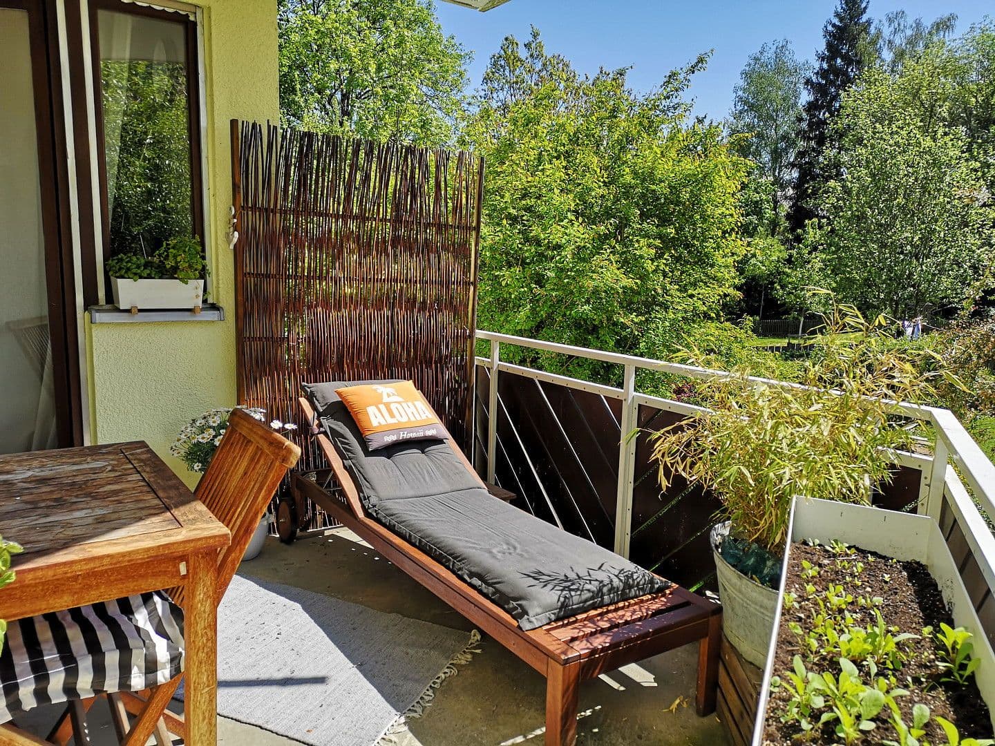 Pronájem bytu 2+1 46 m², Jakobstrasse, Nürtingen, Bádensko-Württembersko Pronájem bytu 2+1 46 m², Jakobstrasse, Nürtingen, Bádensko-Württembersko