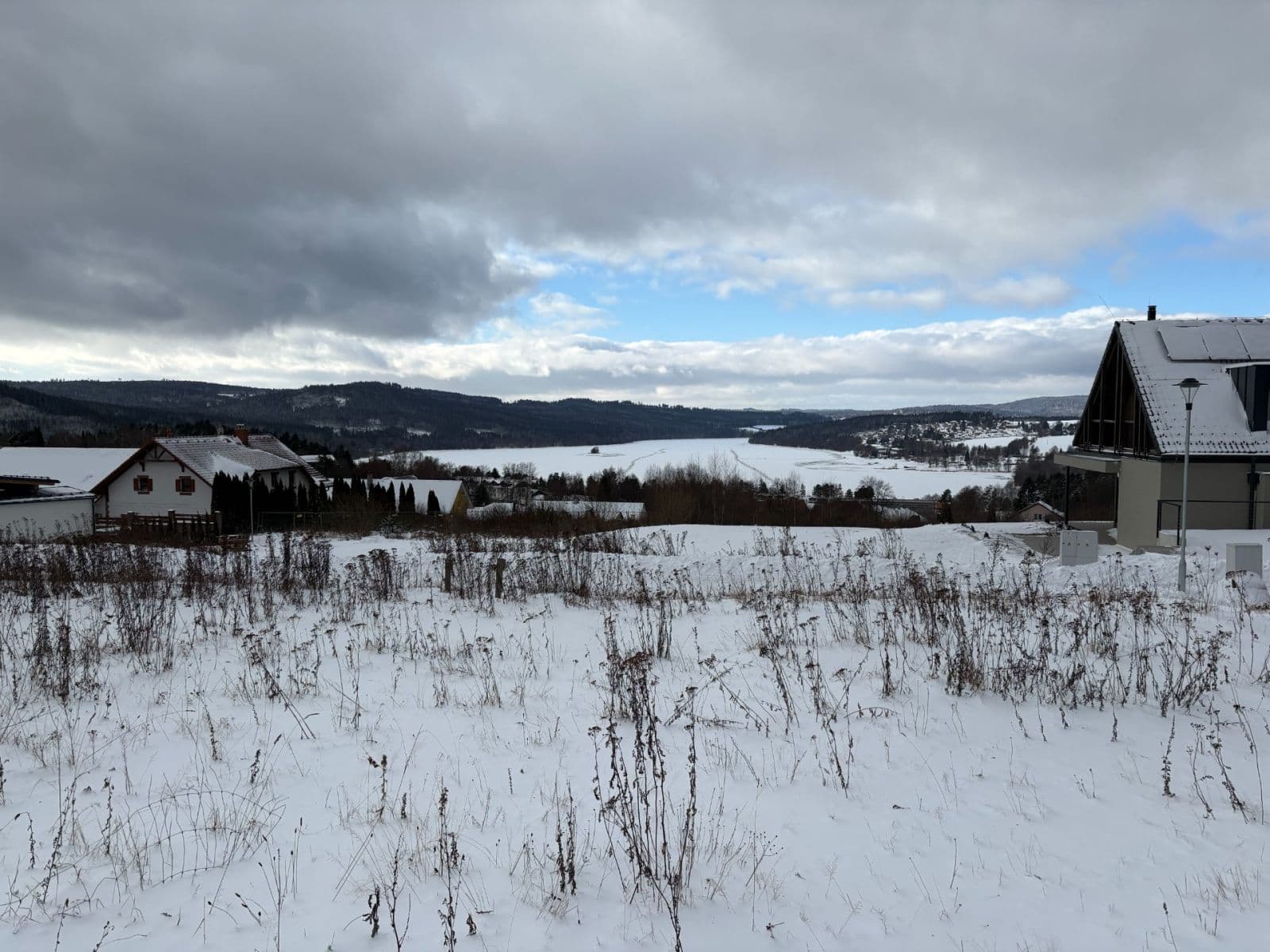 Prodej pozemku 536 m², Lipno nad Vltavou, Jihočeský kraj Prodej pozemku 536 m², Lipno nad Vltavou, Jihočeský kraj