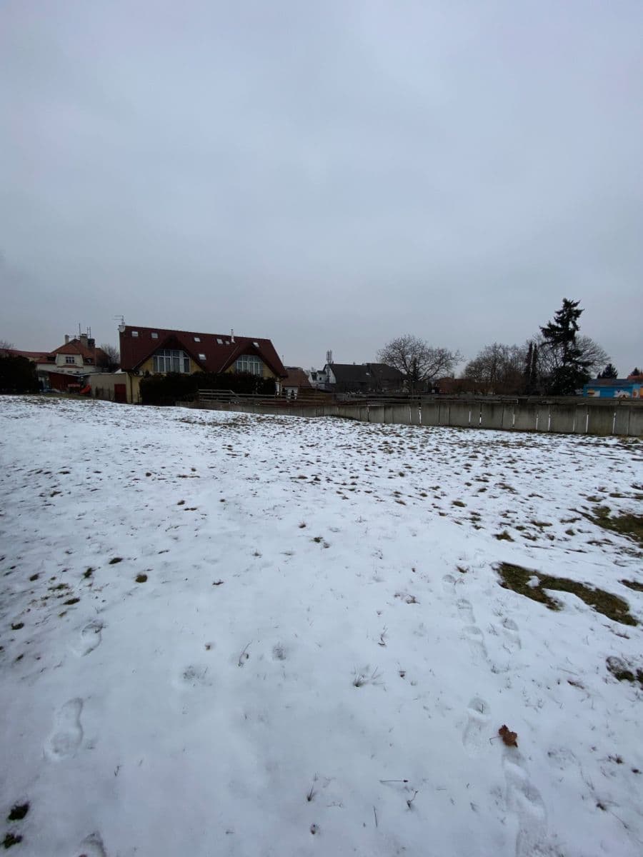 Prodej pozemku 876 m², U Školy, Praha, Praha Prodej pozemku 876 m², U Školy, Praha, Praha