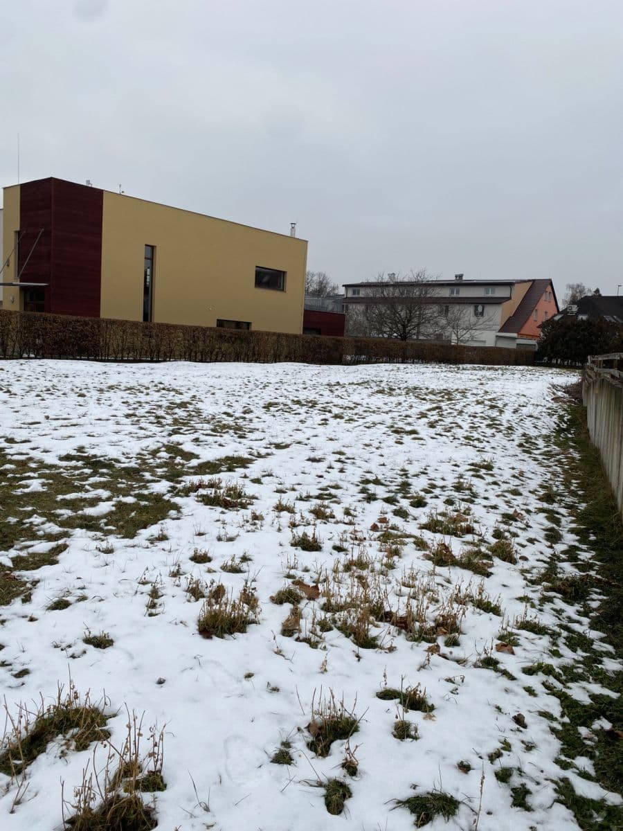 Prodej pozemku 876 m², U Školy, Praha, Praha Prodej pozemku 876 m², U Školy, Praha, Praha