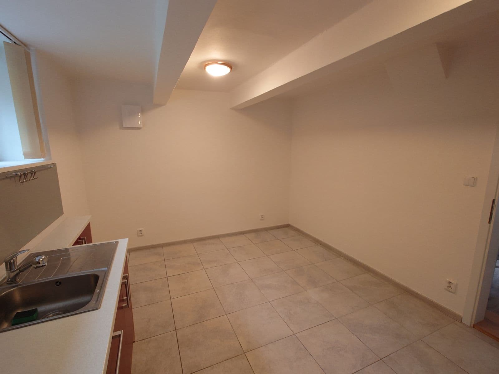 Pronájem bytu 2+kk 50 m², Franty Kocourka, Praha, Praha Pronájem bytu 2+kk 50 m², Franty Kocourka, Praha, Praha