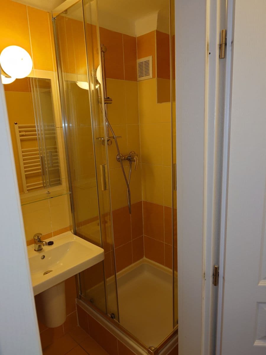 Pronájem bytu 2+kk 50 m², Franty Kocourka, Praha, Praha Pronájem bytu 2+kk 50 m², Franty Kocourka, Praha, Praha