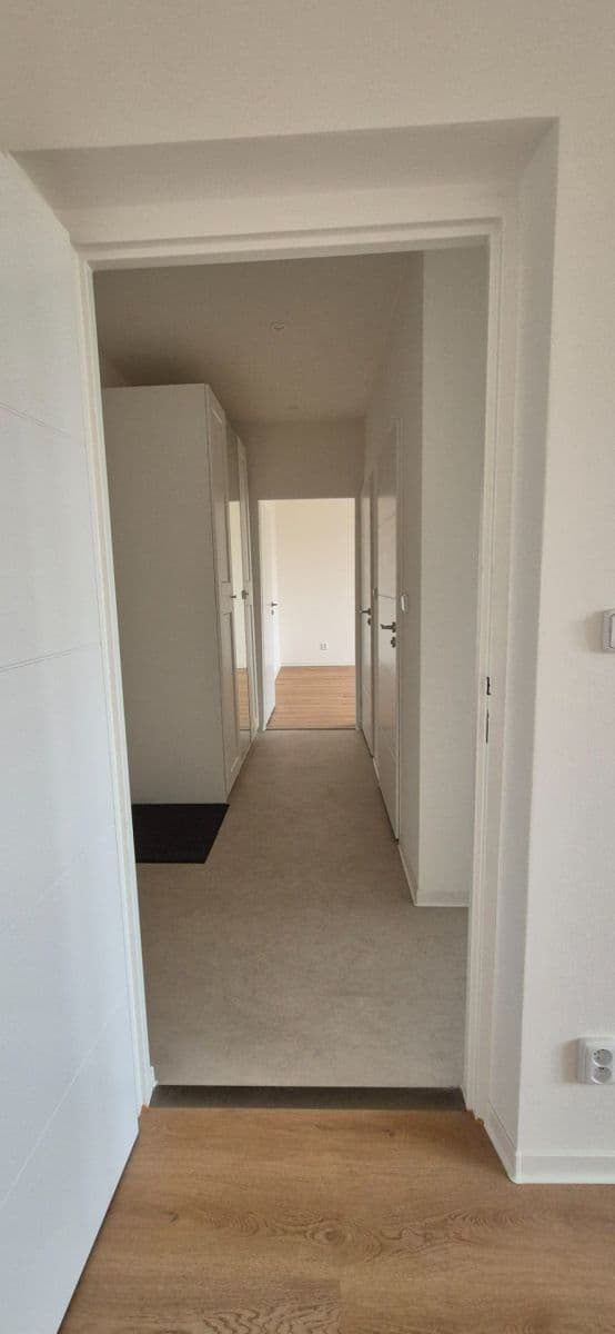 Pronájem bytu 2+1 52 m², Jahodová, Praha, Praha Pronájem bytu 2+1 52 m², Jahodová, Praha, Praha