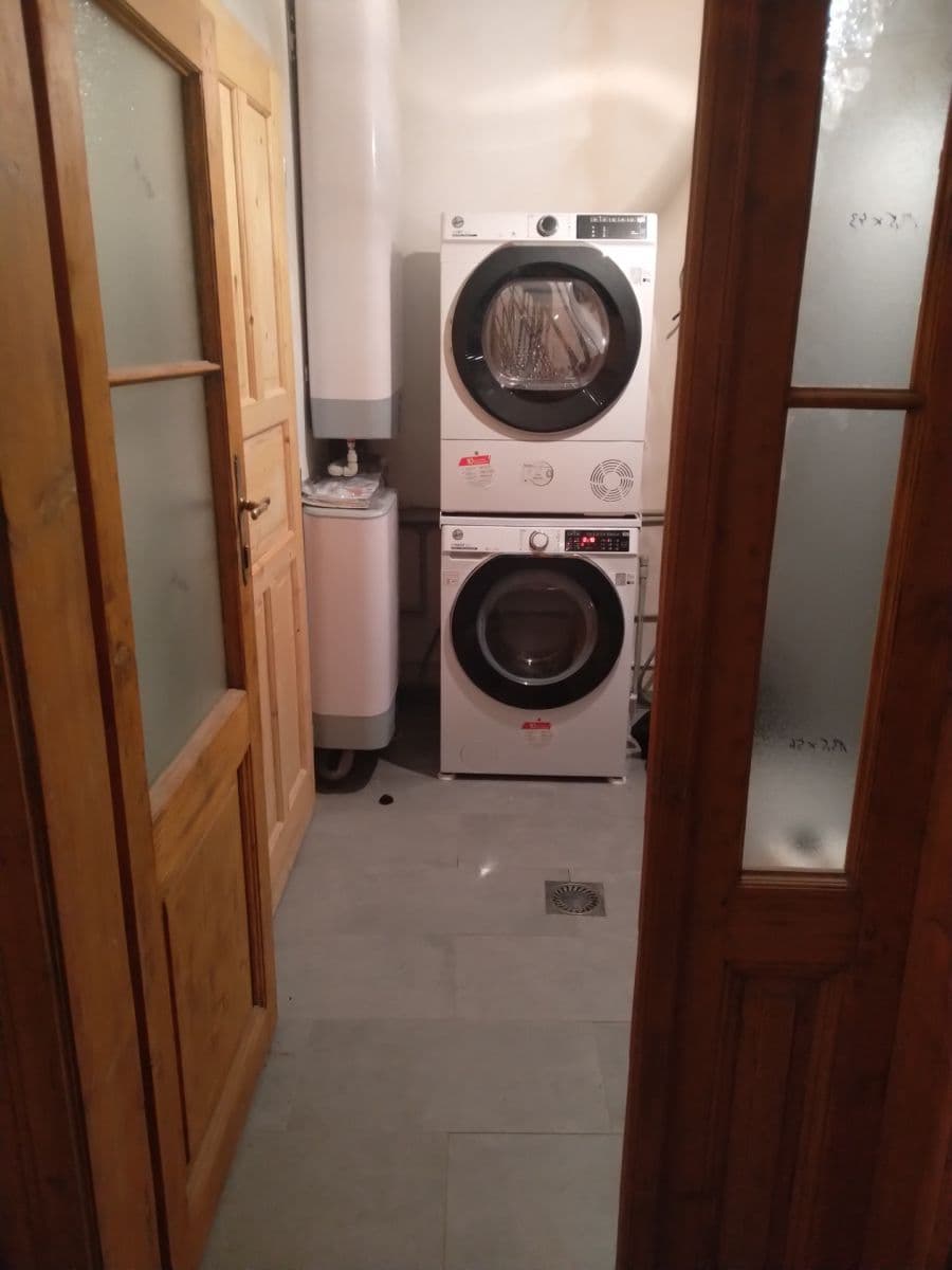 Pronájem bytu 1+kk 32 m², Za Mlýnem, Hostivice, Středočeský kraj Pronájem bytu 1+kk 32 m², Za Mlýnem, Hostivice, Středočeský kraj