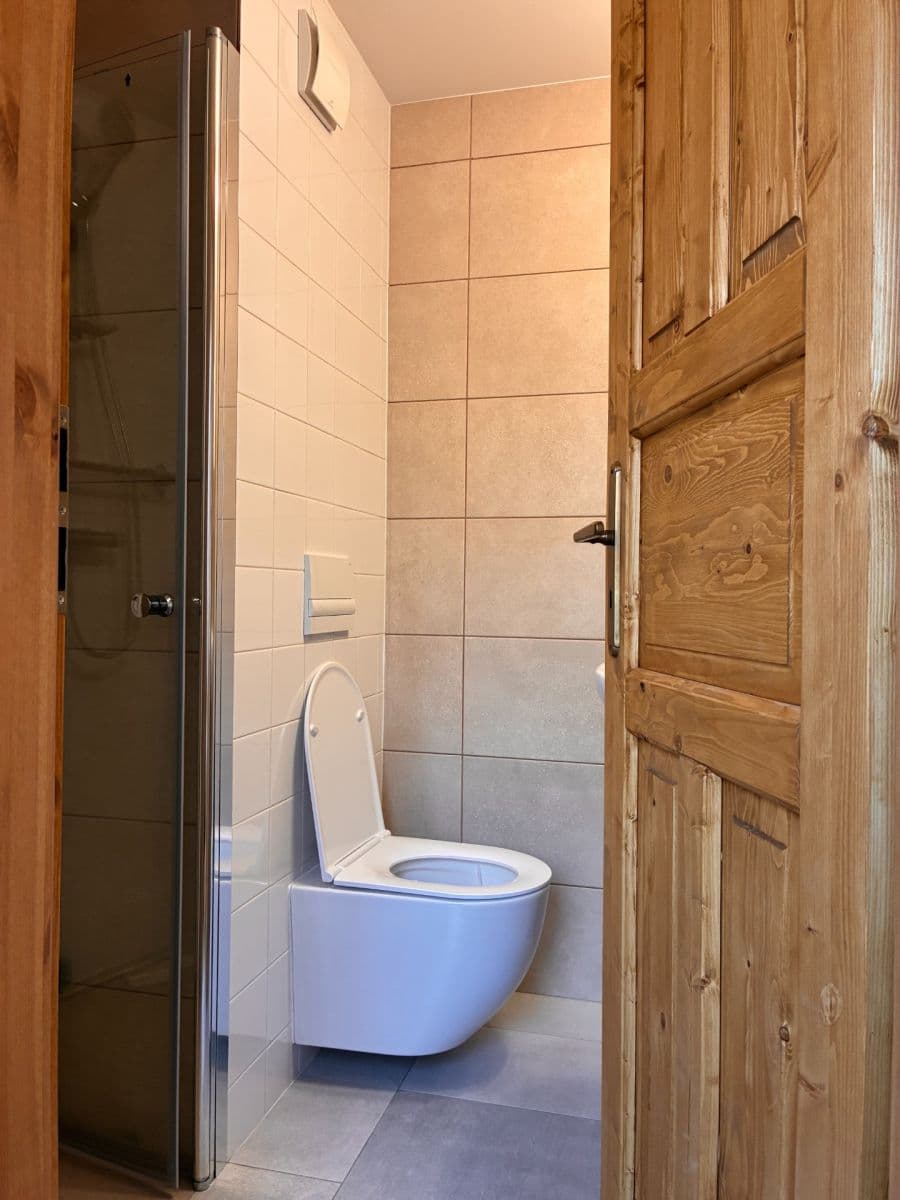 Pronájem bytu 1+kk 32 m², Za Mlýnem, Hostivice, Středočeský kraj Pronájem bytu 1+kk 32 m², Za Mlýnem, Hostivice, Středočeský kraj