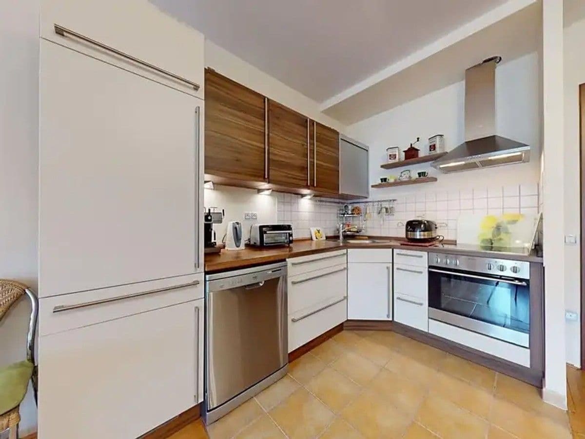 Pronájem bytu 1+kk 39 m², Jateční, Karlovy Vary, Karlovarský kraj Pronájem bytu 1+kk 39 m², Jateční, Karlovy Vary, Karlovarský kraj