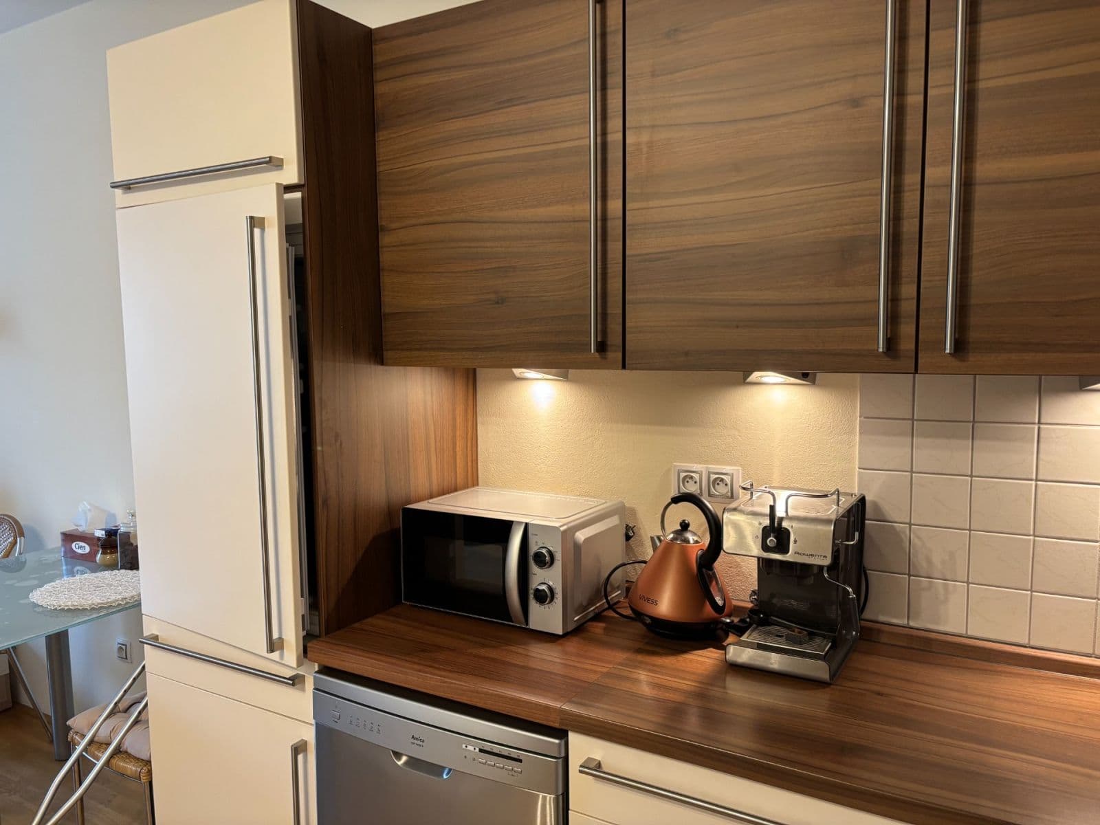 Pronájem bytu 1+kk 39 m², Jateční, Karlovy Vary, Karlovarský kraj Pronájem bytu 1+kk 39 m², Jateční, Karlovy Vary, Karlovarský kraj