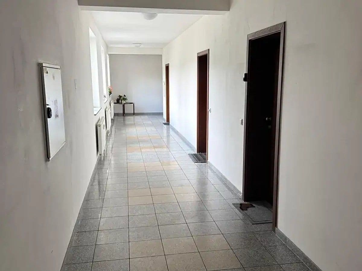 Pronájem bytu 1+kk 39 m², Jateční, Karlovy Vary, Karlovarský kraj Pronájem bytu 1+kk 39 m², Jateční, Karlovy Vary, Karlovarský kraj