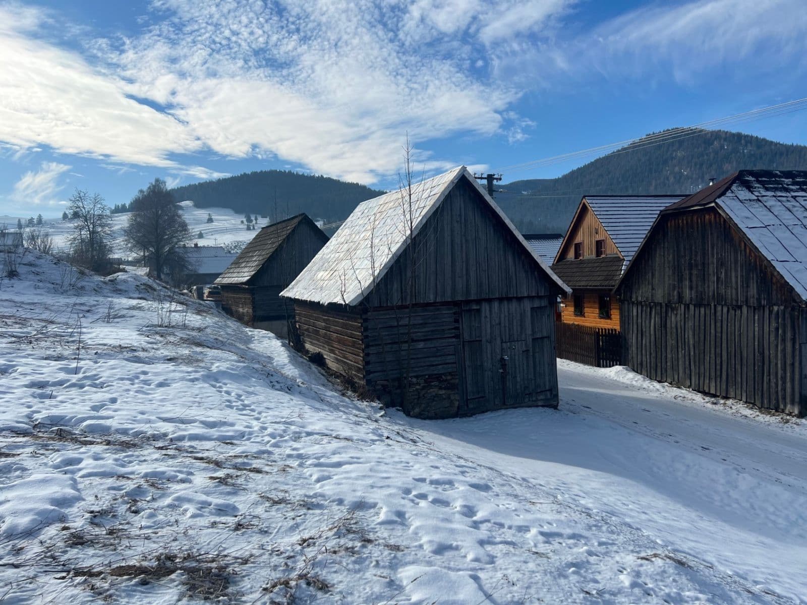 Prodej pozemku 1.088 m², Pod úbočou, Liptovská Teplička, Prešovský kraj Prodej pozemku 1.088 m², Pod úbočou, Liptovská Teplička, Prešovský kraj