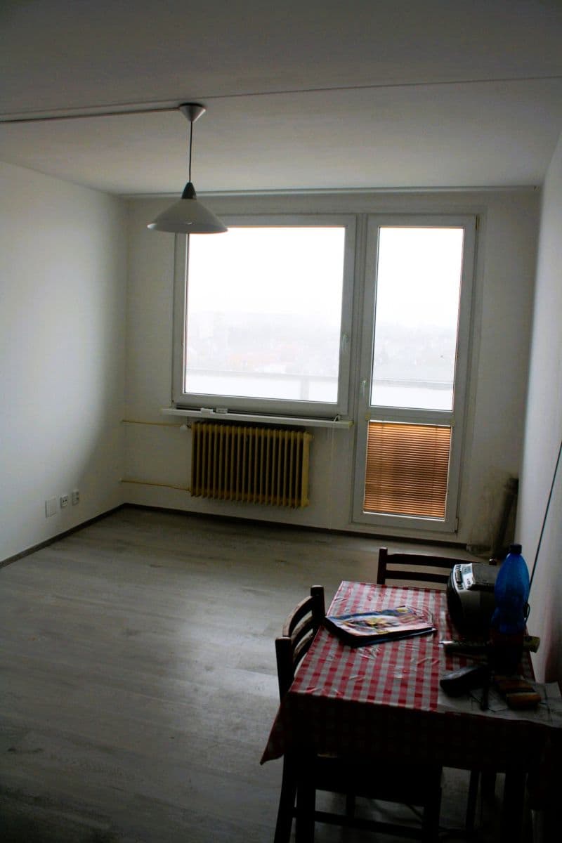 Pronájem bytu 2+kk 47 m², Děčínská, Kladno, Středočeský kraj Pronájem bytu 2+kk 47 m², Děčínská, Kladno, Středočeský kraj