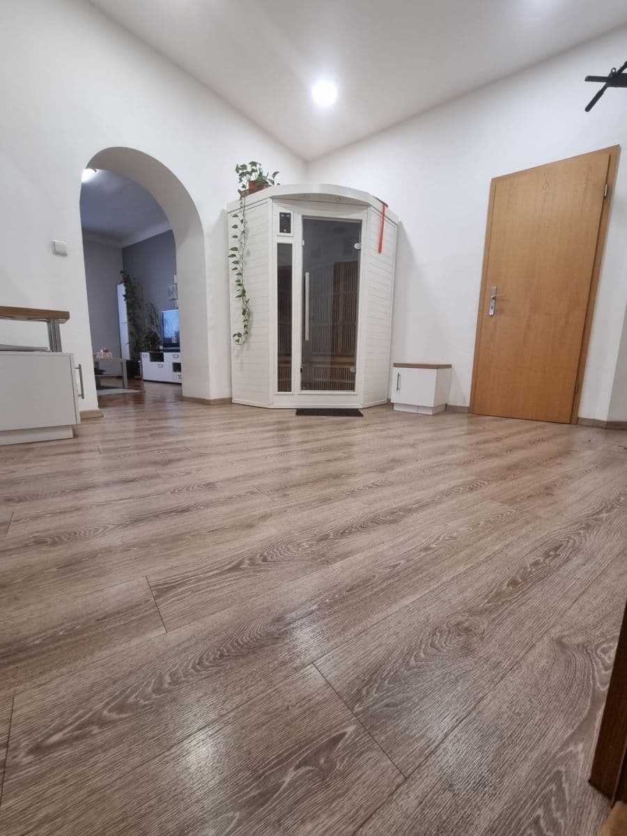 Prodej bytu 2+1 73 m², Basilejské náměstí, Praha, Praha Prodej bytu 2+1 73 m², Basilejské náměstí, Praha, Praha