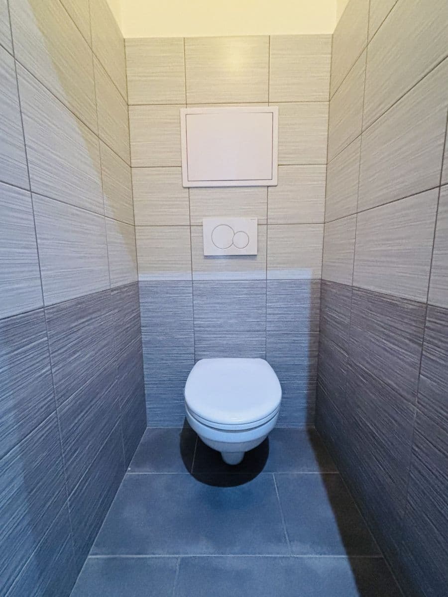 Prodej bytu 2+kk 53 m², Dobšická, Praha, Praha Prodej bytu 2+kk 53 m², Dobšická, Praha, Praha