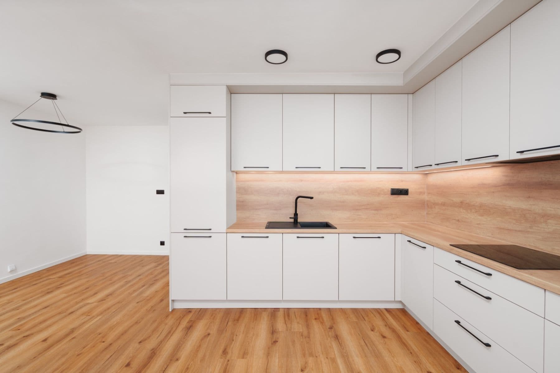 Prodej bytu 3+kk 75 m², Alfonse Muchy, Litoměřice, Ústecký kraj Prodej bytu 3+kk 75 m², Alfonse Muchy, Litoměřice, Ústecký kraj