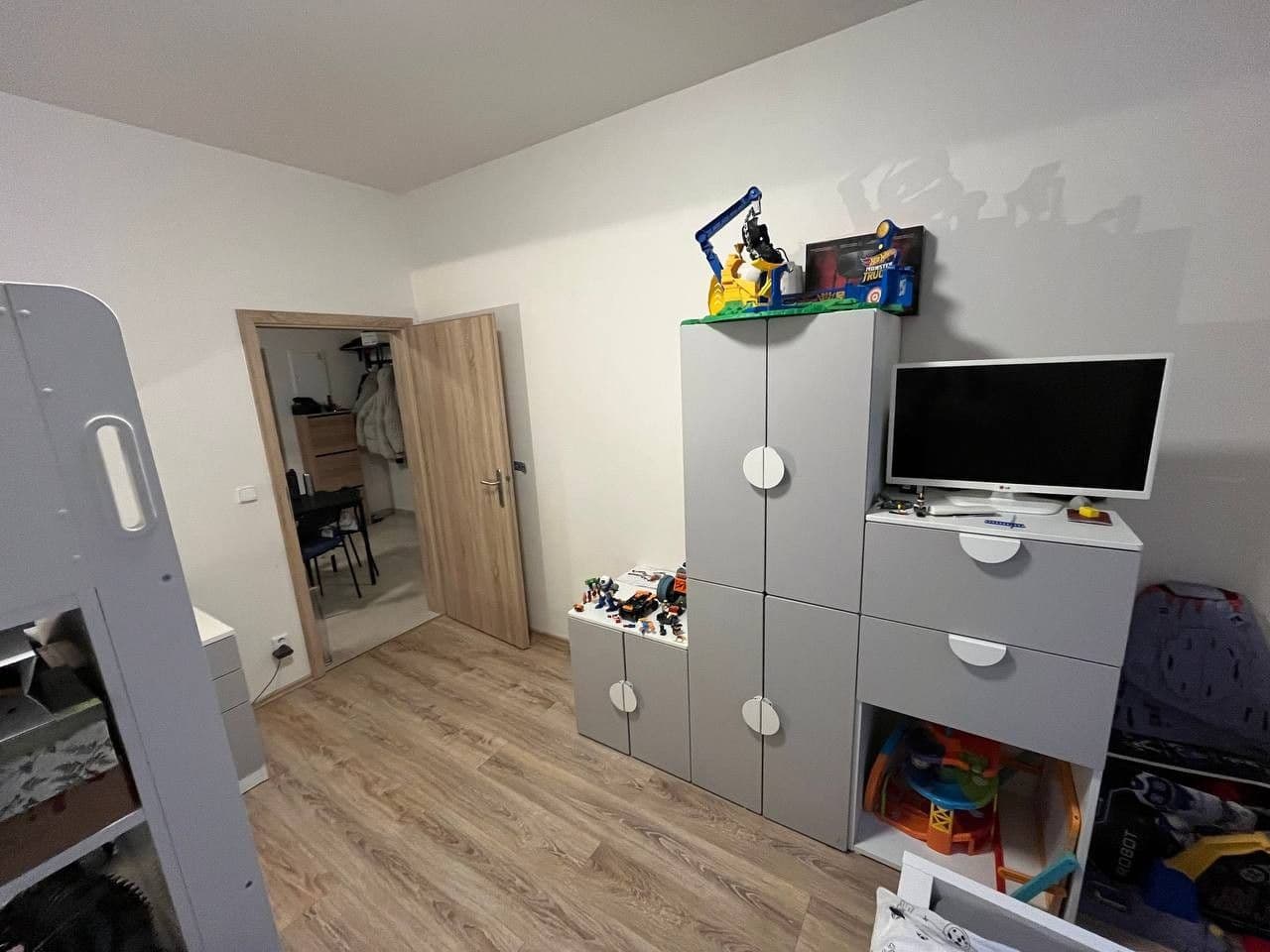 Prodej bytu 2+kk 43 m², V Pitkovičkách, Praha, Praha Prodej bytu 2+kk 43 m², V Pitkovičkách, Praha, Praha