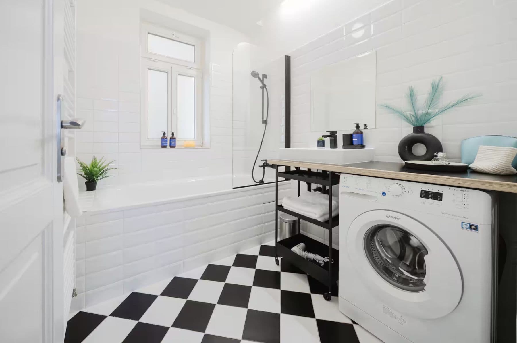 Pronájem bytu 75 m², Milíčova, Praha, Praha Pronájem bytu 75 m², Milíčova, Praha, Praha