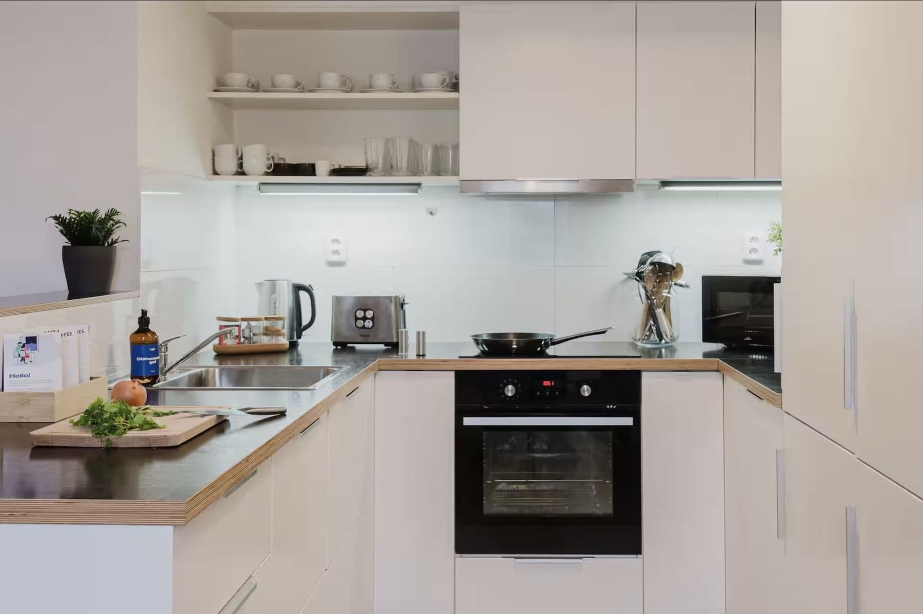 Pronájem bytu 100 m², Milíčova, Praha, Praha Pronájem bytu 100 m², Milíčova, Praha, Praha