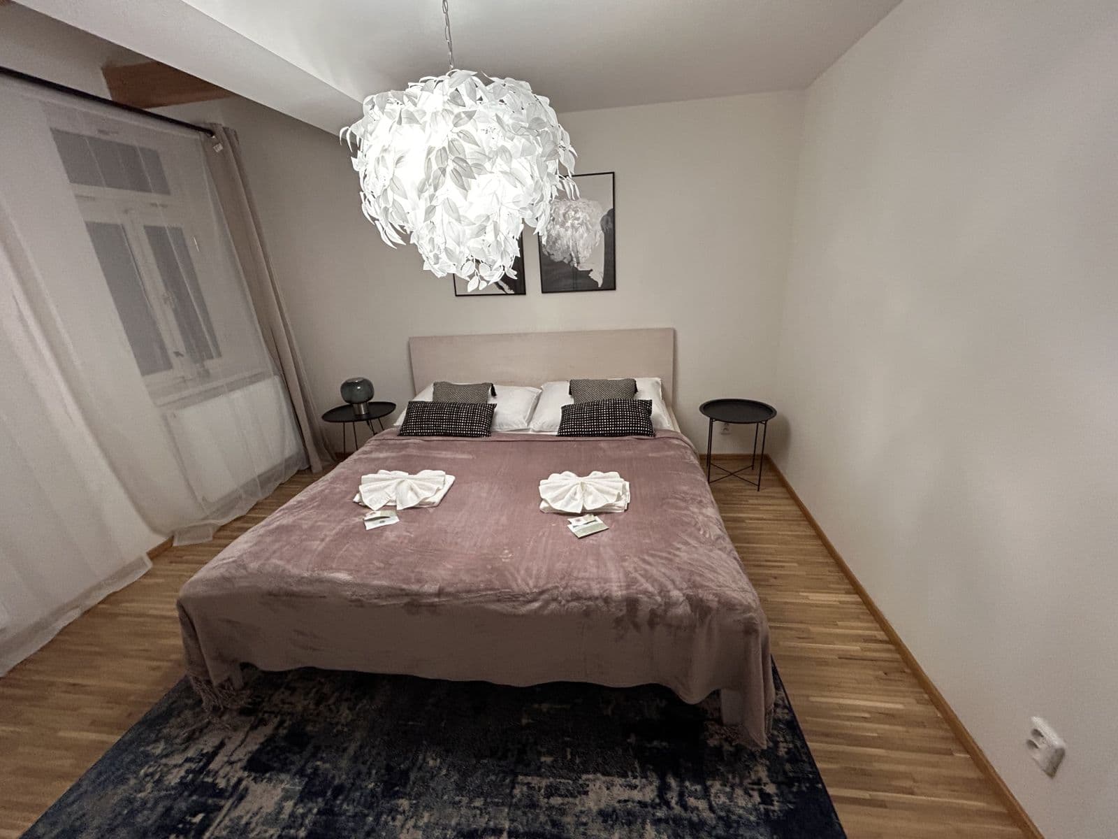 Pronájem bytu 100 m², Milíčova, Praha, Praha Pronájem bytu 100 m², Milíčova, Praha, Praha