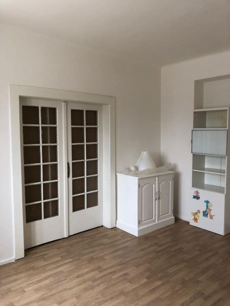 Pronájem bytu 3+1 80 m², Prvomájová, Praha, Praha Pronájem bytu 3+1 80 m², Prvomájová, Praha, Praha