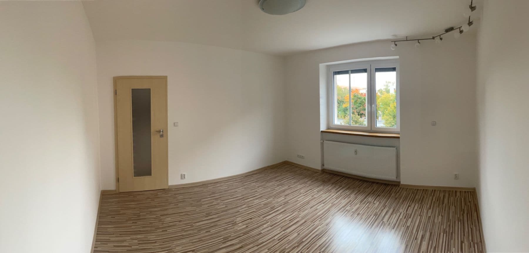 Pronájem bytu 1+1 42 m², Klatovská třída, Plzeň, Plzeňský kraj Pronájem bytu 1+1 42 m², Klatovská třída, Plzeň, Plzeňský kraj