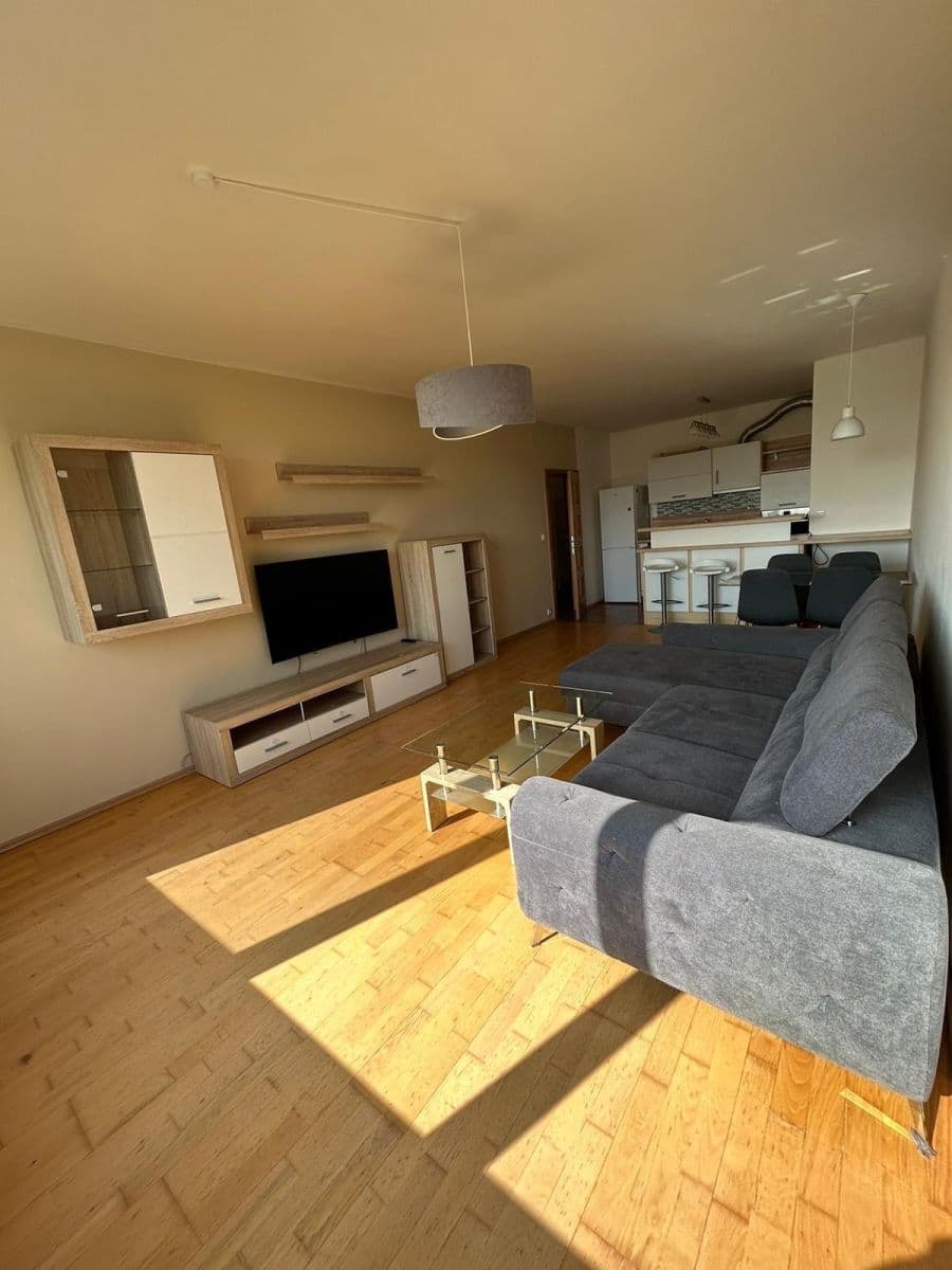 Pronájem bytu 2+kk 74 m², Marty Krásové, Praha, Praha Pronájem bytu 2+kk 74 m², Marty Krásové, Praha, Praha