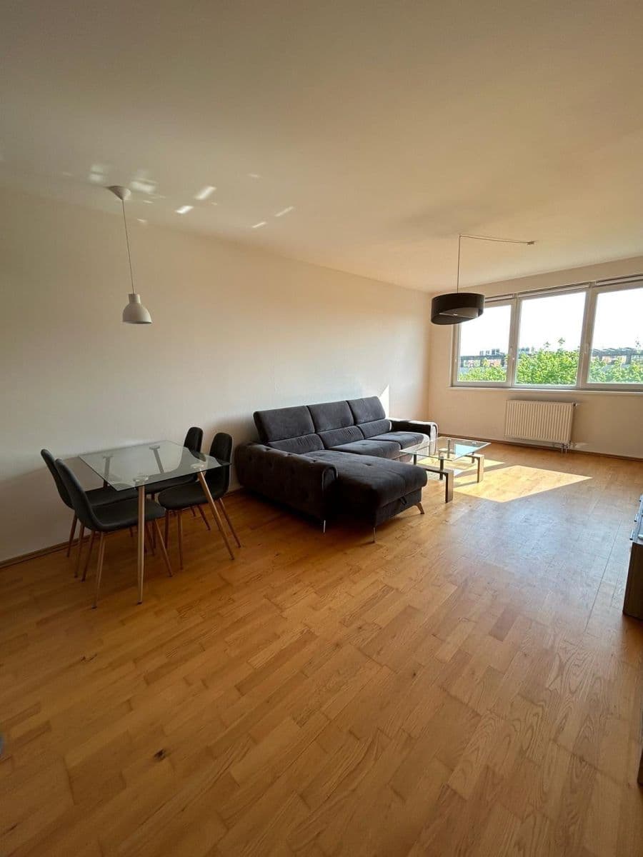 Pronájem bytu 2+kk 74 m², Marty Krásové, Praha, Praha Pronájem bytu 2+kk 74 m², Marty Krásové, Praha, Praha