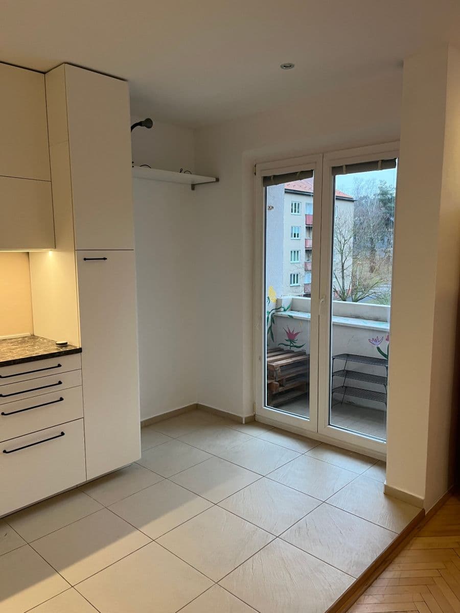 Pronájem bytu 3+kk 63 m², Jeremenkova, Praha, Praha Pronájem bytu 3+kk 63 m², Jeremenkova, Praha, Praha