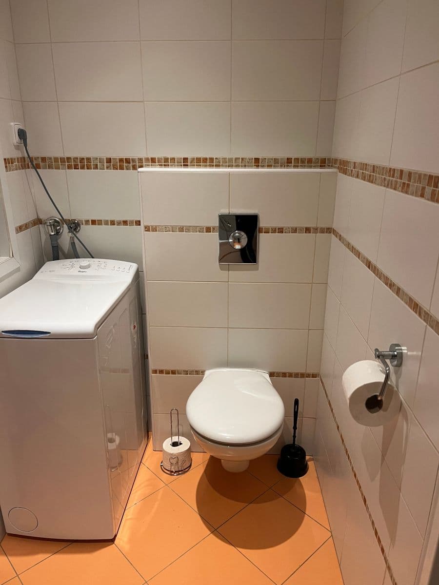 Pronájem bytu 3+kk 63 m², Jeremenkova, Praha, Praha Pronájem bytu 3+kk 63 m², Jeremenkova, Praha, Praha