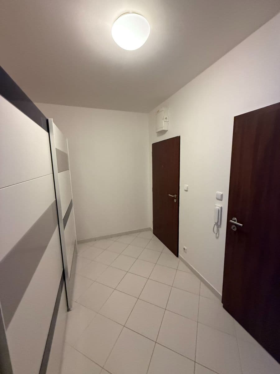 Pronájem bytu 2+kk 51 m², Kardausova, Praha, Praha Pronájem bytu 2+kk 51 m², Kardausova, Praha, Praha