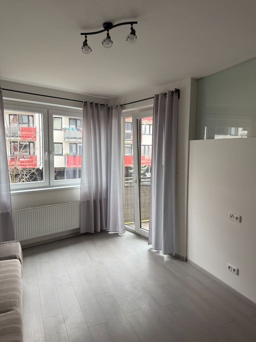 Pronájem bytu 2+kk 51 m², Kardausova, Praha, Praha Pronájem bytu 2+kk 51 m², Kardausova, Praha, Praha