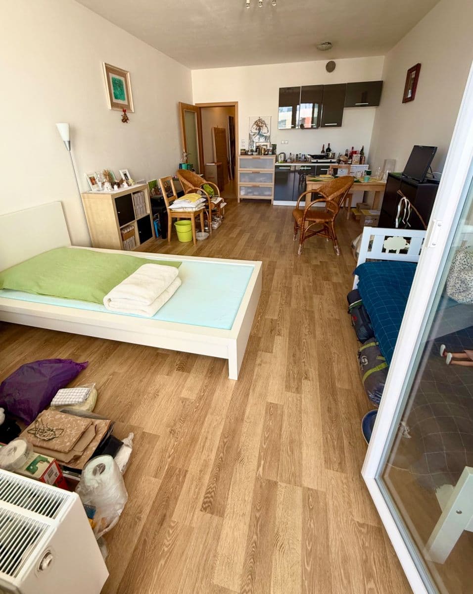 Prodej bytu 1+kk 40 m², Hornoměcholupská, Praha, Praha Prodej bytu 1+kk 40 m², Hornoměcholupská, Praha, Praha