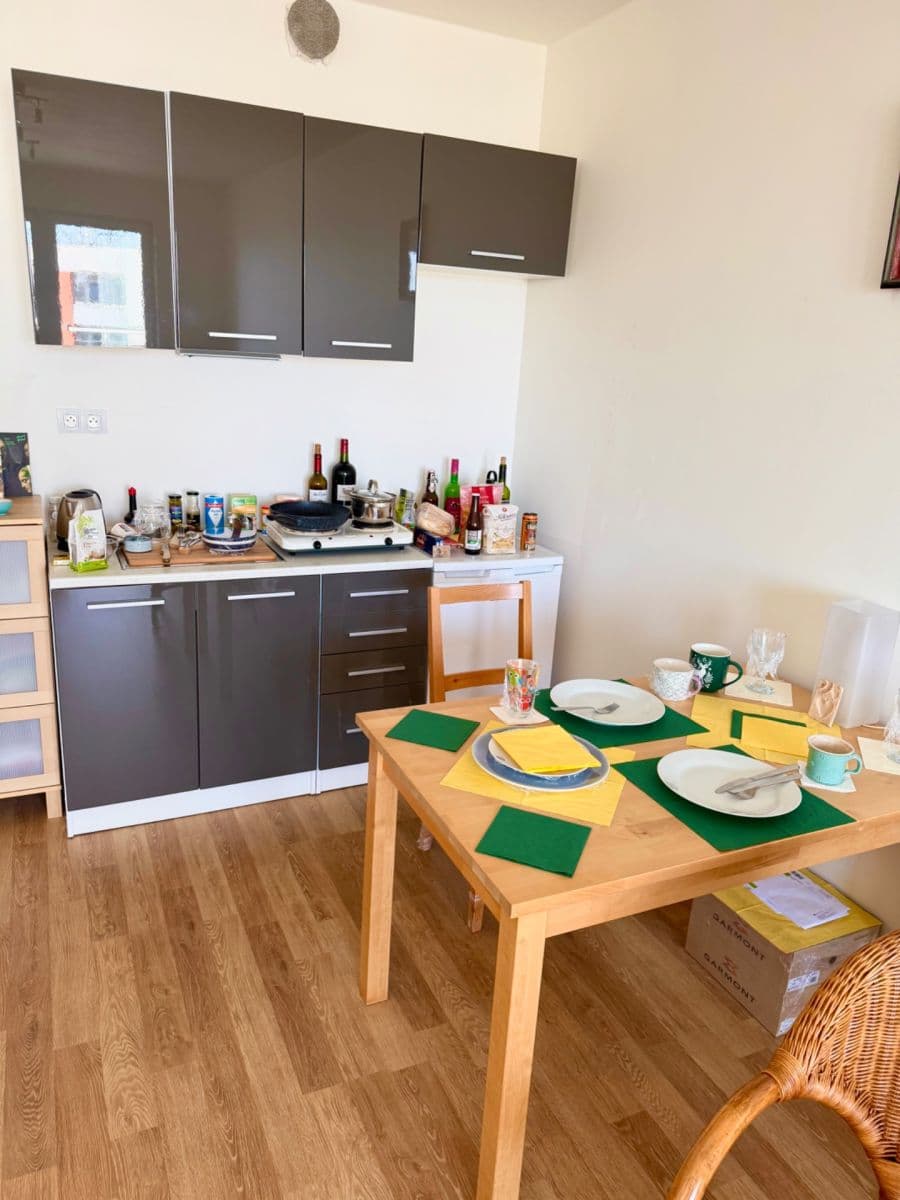 Prodej bytu 1+kk 40 m², Hornoměcholupská, Praha, Praha Prodej bytu 1+kk 40 m², Hornoměcholupská, Praha, Praha