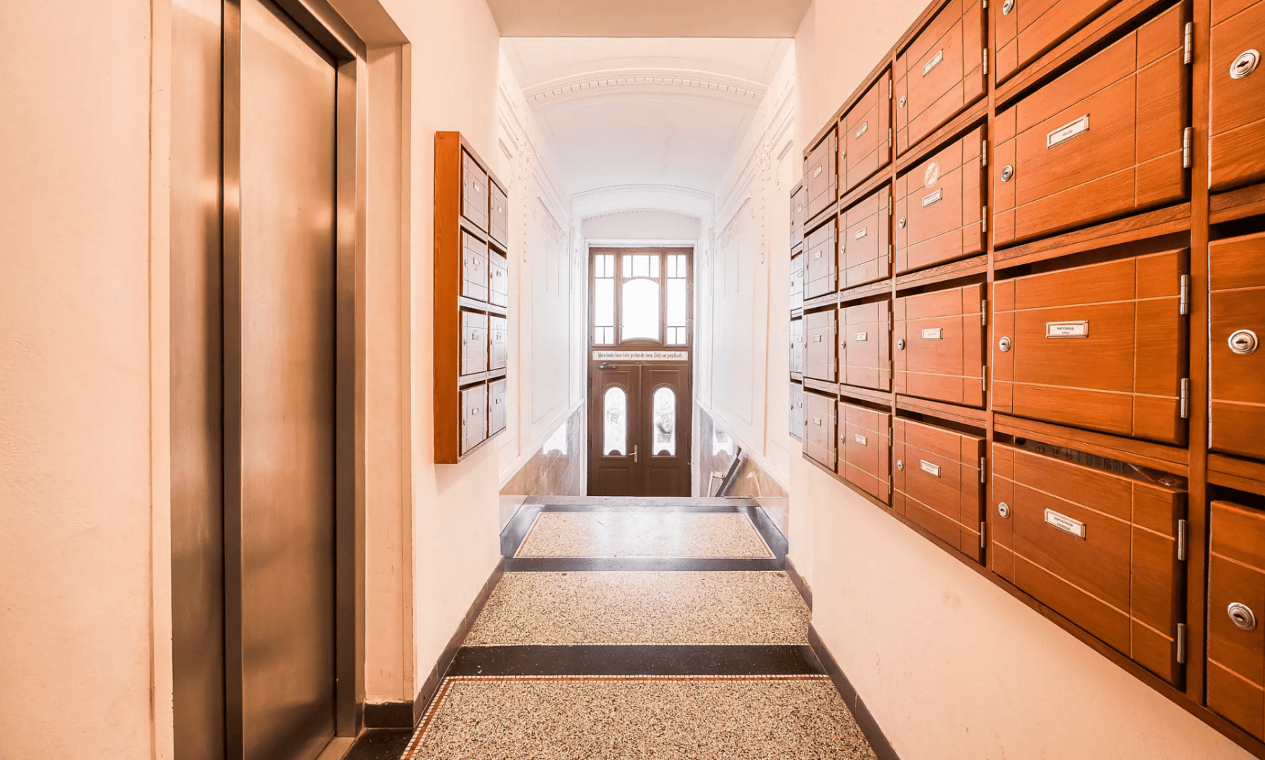 Pronájem bytu 1+kk 48 m², Orelská, Praha, Praha Pronájem bytu 1+kk 48 m², Orelská, Praha, Praha