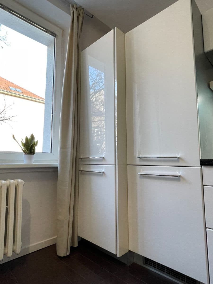 Pronájem bytu 2+1 54 m², Niťová, Ružinov, Bratislavský kraj Pronájem bytu 2+1 54 m², Niťová, Ružinov, Bratislavský kraj