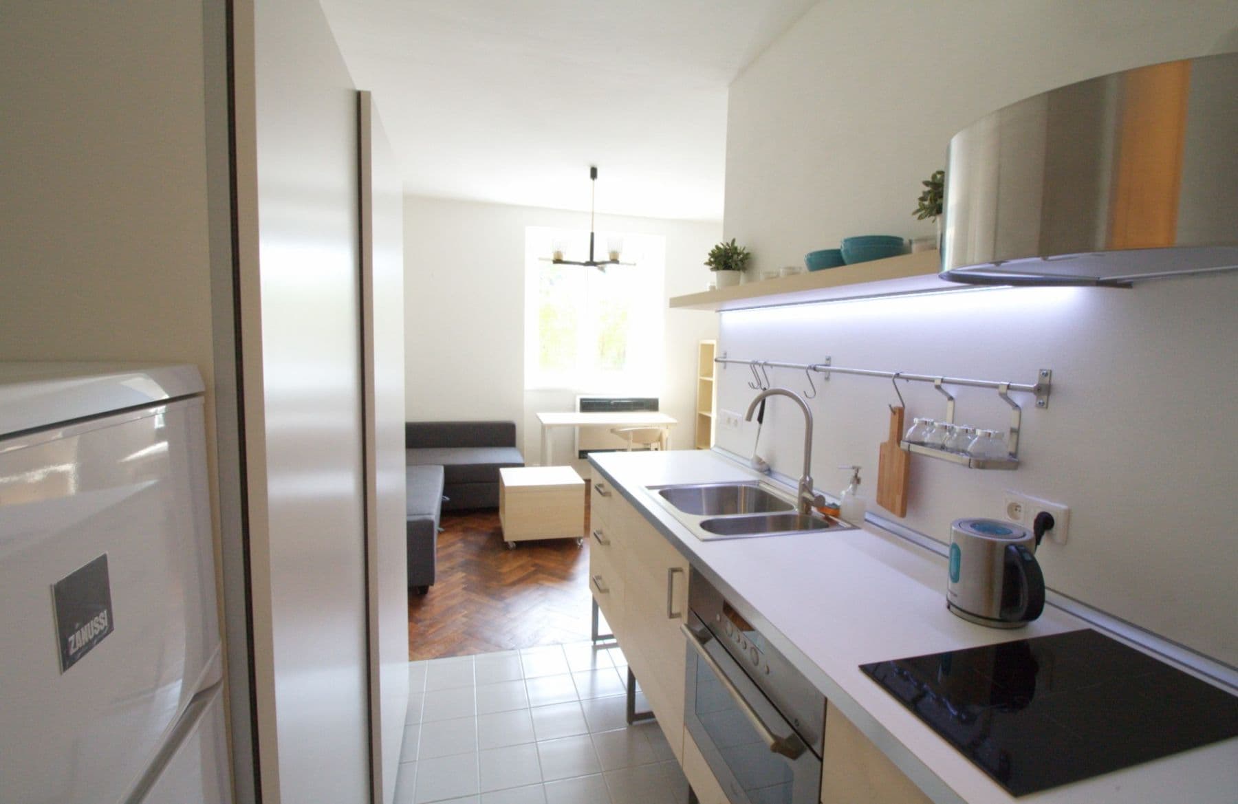 Pronájem bytu 1+kk 35 m², Milady Horákové, Brno, Jihomoravský kraj Pronájem bytu 1+kk 35 m², Milady Horákové, Brno, Jihomoravský kraj