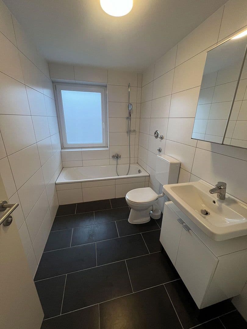 Prodej bytu 2+1 61 m², Tegernseer Landstraße 178a, München, Bavorsko Prodej bytu 2+1 61 m², Tegernseer Landstraße 178a, München, Bavorsko