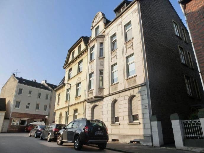 Pronájem bytu 2+1 64 m², Stöckenstr. 26, Duisburg, Severní Porýní-Vestfálsko Pronájem bytu 2+1 64 m², Stöckenstr. 26, Duisburg, Severní Porýní-Vestfálsko
