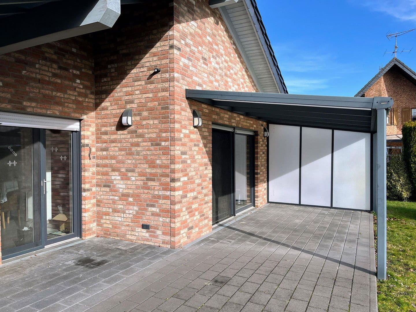 Pronájem domu 95 m², pozemek 658 m², Heinsberg, Severní Porýní-Vestfálsko Pronájem domu 95 m², pozemek 658 m², Heinsberg, Severní Porýní-Vestfálsko