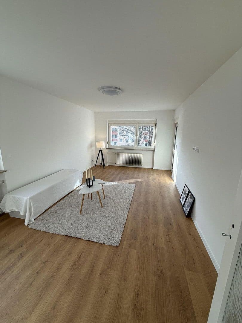 Prodej bytu 3+1 69 m², Hesselbergring 31, Nürnberg, Bavorsko Prodej bytu 3+1 69 m², Hesselbergring 31, Nürnberg, Bavorsko